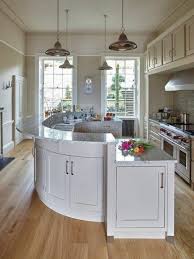 La Cuisine Arrondie Dans 41 Photos Pleines D Idees Avec Images Meuble Plan Cuisine Cuisines Maison