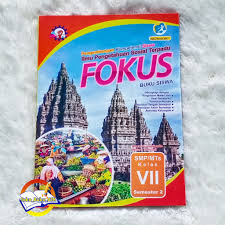 Ruang adalah tempat di permukaan bumi, baik secara keseluruhan maupun hanya sebagian yang digunakan oleh makhluk hidup sebagai tempat tinggal. Buku Fokus Smp Ilmu Pengetahuan Sosial Ips Kelas 7 Semester 2 Edisi Revisi 2017 Shopee Indonesia