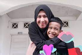 Download koleksi ceramah kajian islam mp3 ustadz abdul somad, lc, ma. Mantan Istri Uas Jualan Rendang Minta Doa Agar Go Internasional