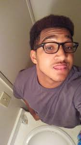 Lloyd Anthony Fuqua (@lloydmoneybagz)