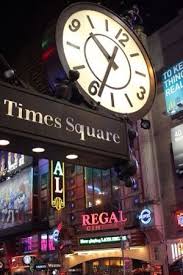 Pin By Katy Toro On Nyc Times Square New York City New York Travel York