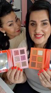 Podkład, puder, róż i już 🥰 Zapraszam na makijaż letni #autopromocja  #MakijażDojrzałejKobiety #PięknoBezMetryki #KobietaZKlasą #Makijaż50Plus  #DoświadczenieMaZnaczenie #MakijażNaNowo