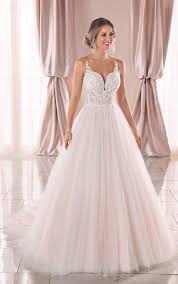 Soft Ballgown Wedding Dress With Romantic Shimmer Stella York Wedding Dresses Ball Gowns Wedding Ball Gown Wedding Dress Wedding Dresses Perth