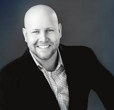 P I C T U R E T H E F U T U R E