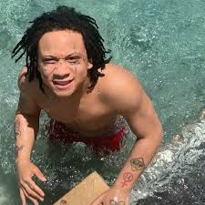 Rapper originally from the suburbs of cleveland, ohio who melded elements of cloud rap and punk attitude for a unique style. Baby Daddies Trippie Redd Trippie Red Hottest Rappers