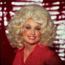 Emmy, grammy, oscar, and tony. Dolly Parton Hat Eine Uberraschung Fur Ihre Fans