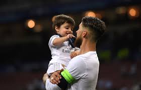 sergio ramos and his son sergio ramos vinicius jr jogadores de futebol