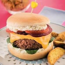 Hamburger Boeuf Cheddar Betterave Recettes Hamburgers Alimentation Cuisine De Rue