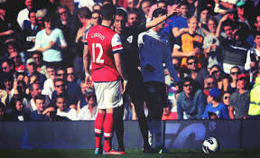 Par contre en juillet giroud aura une cdm et un euro, benzema 0. Fulham 0 1 Arsenal Ending The Passes Forward Meme Once And For All Arseblog News The Arsenal News Site