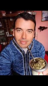 Igualmente para ti te mando un maratón de besos por los que no te estado  ❤️💓