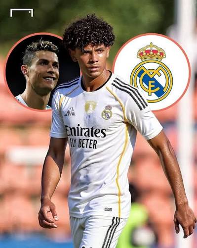 We could see a young Ronaldo in the Real Madrid shirt ⚪ According to  the Portuguese newspaper A Bola Según️ Real Madrid are considering  signing Cristiano Ronaldo Jr. for their Castile quarry,