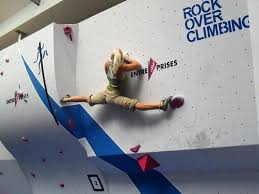 Looking for the best bouldering wallpaper? Wallpaper Rock Climbing Meme 1024x768 Wallpaper Teahub Io