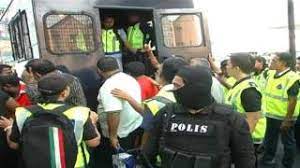 הסרט, שהופק על ידי האחים סרודי, זכה לציון מוזיקלי של ק. Datuk Among 29 Charged For Ties In Organised Crime Youtube