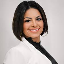 Raven Carter's Instagram, Twitter & Facebook