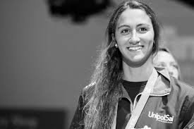 She specializes in long distance freestyle events, and at the 2019 world championships in gwangju, won the gold medal in the 1500 m freestyle, and the silver medal in the 800 m freestyle. Simona Quadarella Bio Swimswam