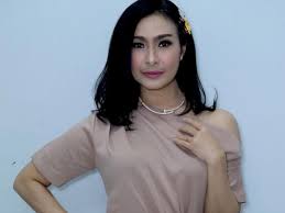 Video 20detik istri sule nathalie holscher dan manager majalahburung from i.ytimg.com check spelling or type a new query. Egiial49geyusm
