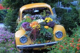 Vw Kafer Blumenbeet Blumenbeet Alte Schubladen Blumenbeet Ideen