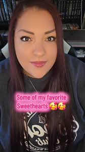 Celebra los románticos dulces en la literatura