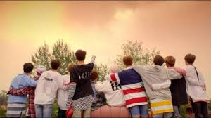 I'm a fan wanna one in vietnamese. Produce 101 Group Wanna One Make Energetic Debut Sbs Popasia