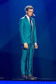 Ti ho voluto bene veramente è disponibile in download e streaming qui: Marco Mengoni Discography Wikipedia