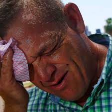 Sizzling heat wave creates health hazard, causes flight cancellations in  southwestern US