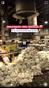Please select one or more topic. Video Shows Mountains Of Parcels Stuck At Klia Pos Malaysia Humbly Asks Public To Be Patient World Of Buzz