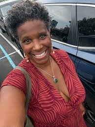 Twyla Henderson's Instagram, Twitter & Facebook