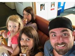 Fundraiser by Jolena Mackay : Help Robie continue to be there for his girls