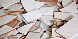 Résistant et facile d'entretien, il offre un large panel de choix, il y en a pour tous les goûts et toutes les envies déco. Comment Enlever Du Carrelage Au Sol Methodes Et Conseils