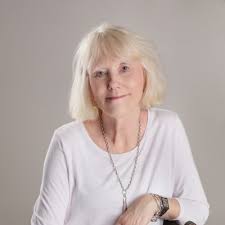 Jane Langley 💙 (@Janelangley2)