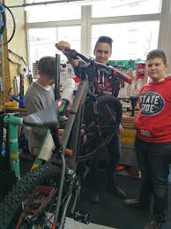 Unser Dank Den Firmen Dallwig Hubner Und Mauers Baikschopp Goethe Gymnasium Kassel