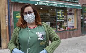 See 4 unbiased reviews of casa herbolario, rated 4.5 of 5 on tripadvisor and ranked #1,622 of 4,223 restaurants in bogota. Coronavirus En Valladolid Katerina Bravo De La Ventana Natural La Gente Hace Pedidos Grandes Para No Tener Que Salir De Casa El Norte De Castilla