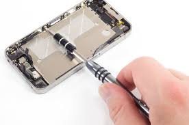 Ever since mobile phones became the new normal, phone books have fallen by the wayside, and few people have any phone numbers beyond their own memorized anymore. Cell Phone Repair Vancouver Cell Phone Repair Training Course Toronto Vancouver Calgary Edmonton