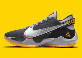 Giannis antetokounmpo has been one of the most consistent players in the nba over the last couple. Nike Zoom Freak 2 Taxi Giannis Ck5825 006 Release Sneakernews Com