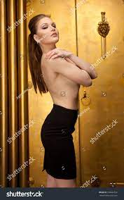 Nude Business Woman Posing Stock Photo 558424132 | Shutterstock