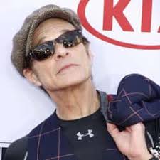 95+ Famous People Named David Or Dave