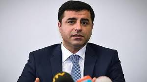 Toplam 6.275 selahattin demirtaş haberi bulunmuştur. Selahattin Demirtas Erdogan Gulen Den Ve Cemaatinden Hicbir Zaman Hazzetmemistir Sol Haber