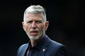 D.livakovic, d.vida, j.gvardiol, s.vrsaljko, d.lovren, m.kovacic, i.perisic, l.modric, a.kramaric, a.rebic, j.brekalo чехія: Hm7yqhbmuz Kdm