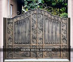 Ferforje Bahce Kapisi Gold Eskitme Boyali With Images Gate Designs Modern Gate Design Door Gate Design