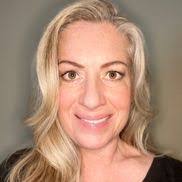 Julie Svendsen's Instagram, Twitter & Facebook