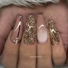 Gold foil lets you create shimmering and glitzy nail designs whether you have natural or artificial nails. Nailart Nailinspiration Nailinspo Style Gorgeous Nails Coffin Nails Designs Coffin Nails Long