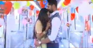 Shaurya and meheks romantic haldi in zindagi ki mehek. Zindagi Ki Mehek Shaurya S Romantic Marriage Proposal In Metro For Love Mehek