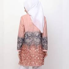 Motif sasirangan, baju sasirangan, model baju batik sasirangan, model sasirangan, sasirangan banjarmasin, sasirangan murah. Harga Sasirangan Wanita Atasan Terbaru Mei 2021 Biggo Indonesia