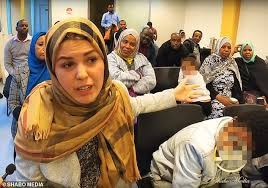 Country riot notes references brazil: Belle Gibson Is Now A Muslim But Melbourne S Prestons Mosque May Boot Her Daily Mail Online