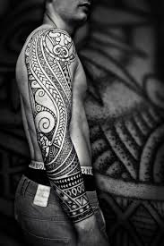 Polynesische Maori Tattoos Bedeutung Der Tribalsmotive Maoritattoosmen Tatuagens Tribais Masculinas Desenhos De Tatuagem Tribal Designs De Tatuagem