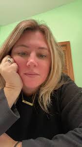 Marie Ison's Instagram, Twitter & Facebook