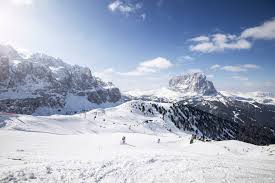 Machen sie urlaub in gröden inmitten der dolomiten in südtirol: Vom Familienhotel Groden Und Die Dolomiten Entdecken