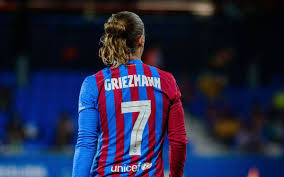 Champion du monde ⭐️⭐️ et parrain de l'association @unriencesttout. Antoine Griezmann 100 Games For Fc Barcelona