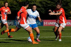 Un encuentro que contó con la presencia goleadora de sonya keefe en tres oportunidades (6', 20', 27'), mientras que. Video El Resumen De La Goleada De La Franja Femenina A Cobresal Radio De La Cato