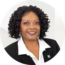 Deena Turner's Instagram, Twitter & Facebook